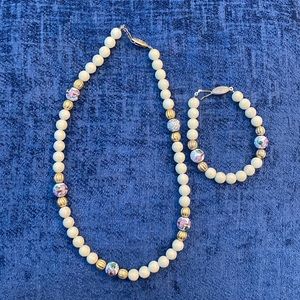Beaded necklace and bracelet set